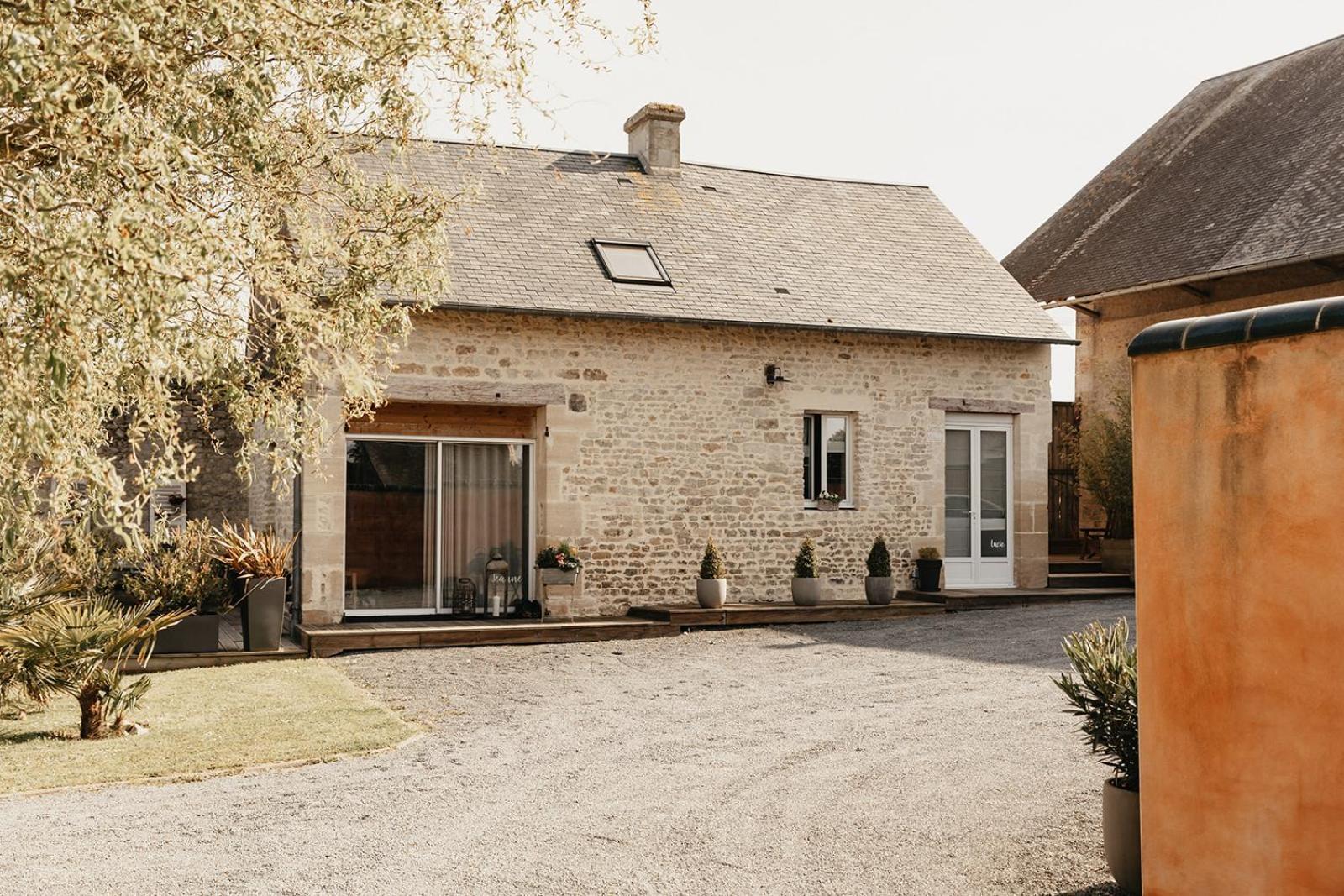 Nonant Le Clos Poulain Petits Gites De Charme Et Chambres D'Hotes Familiales Au Calme Proche Bayeux Et Des Plages المظهر الخارجي الصورة